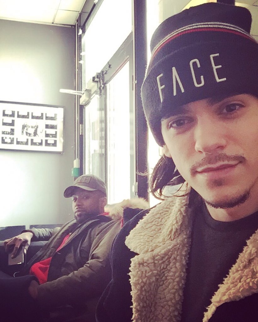 Faceapparel's tweet photo. @Sam_Craske &amp; @IkeTheKidd rocking the FACE beanie and baseball cap 👀
20% discount code on https://t.co/YnSTjf8nxZ https://t.co/os27P2byJj