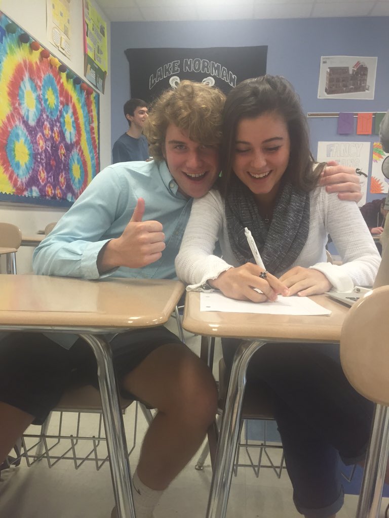 LNHSDraft2k16's tweet photo. Lauren Ruckman and her agent signing with The Lowkey S's https://t.co/UXKTJ01cTD