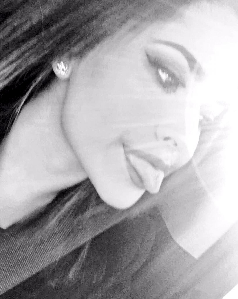 iambeckyg's tweet photo. Mood. https://t.co/HQse5aub8w