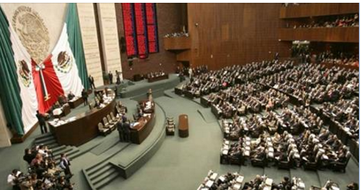 ElUniversalData's tweet photo. #EnPortada 188 faltas "justificadas" entre 2 de sept y 15 de diciembre>senadores evitaron descuento en sus salarios https://t.co/VpLRvWVAcg
