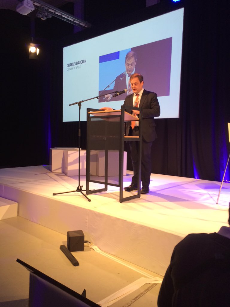 hermanderache's tweet photo. Slotwoord #futurefactories door Charles Beauduin, maak je klaar voor de 4de industriële revolutie! https://t.co/qTxjllaZFU