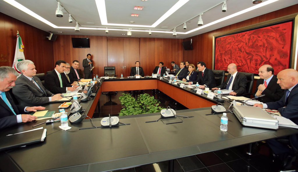 Pueden haber excepciones en Mando Único: Osorio Chong - CaZ3S6zUUAES8s1