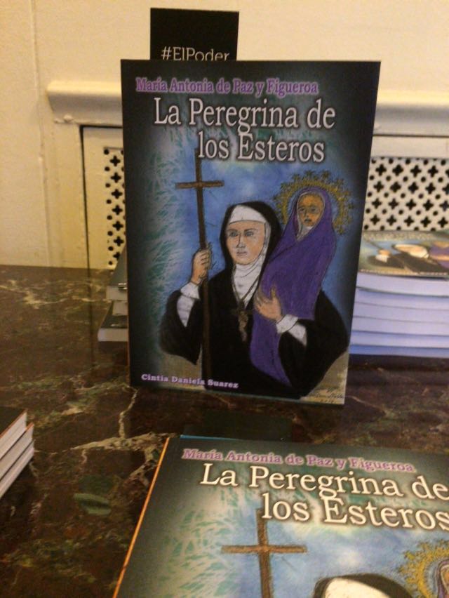 FerEspinozaOK's tweet photo. Acompaño a Cintia D. Suárez en la presentanción de "La Peregrina de los Esteros", junto a Monseñor Sánchez Sorondo. https://t.co/RFKot4d9Rj