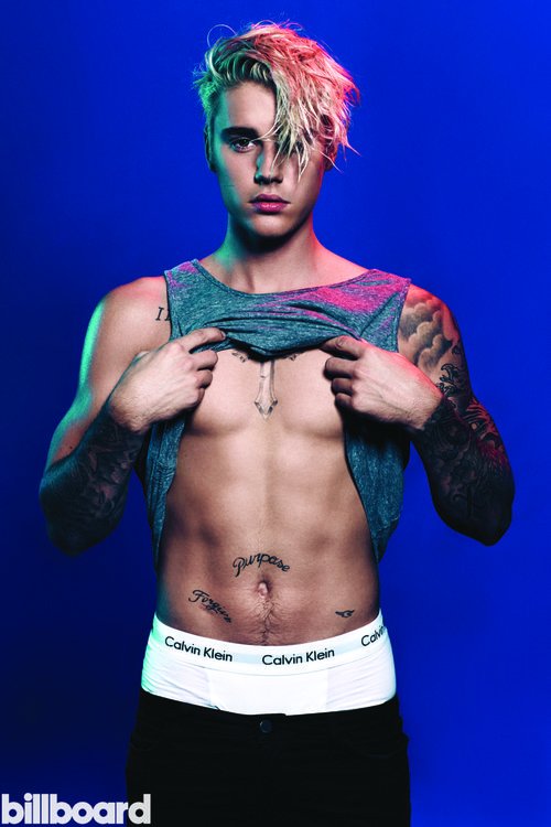 BieeeeeeebsPics's tweet photo. Vote for justin! #VoteBeliebersUK #KCA https://t.co/b1pFC0EurG