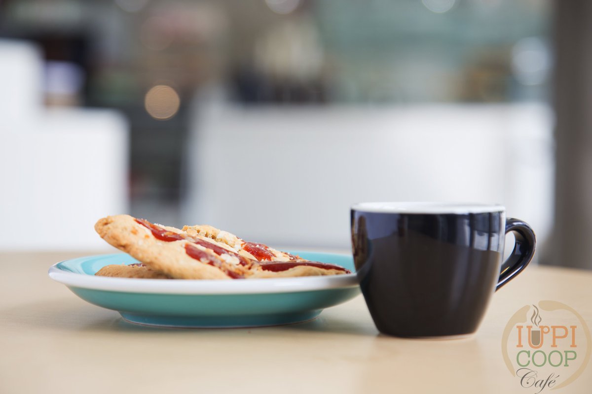 IUPICoopCafe's tweet photo. Acompaña tu café de la tarde con cualquiera de nuestros postres. ¡Visítanos!
#IupiCoopCafé https://t.co/zBT4dtA6Fw