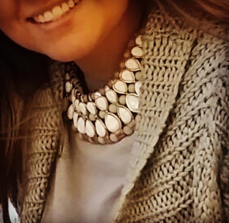 FengChoi1's tweet photo. Momentos @FengChoi1 #necklaces #gifts #cool #fashion #JuevesDeGanarSeguidores https://t.co/M5s0i9EVvf