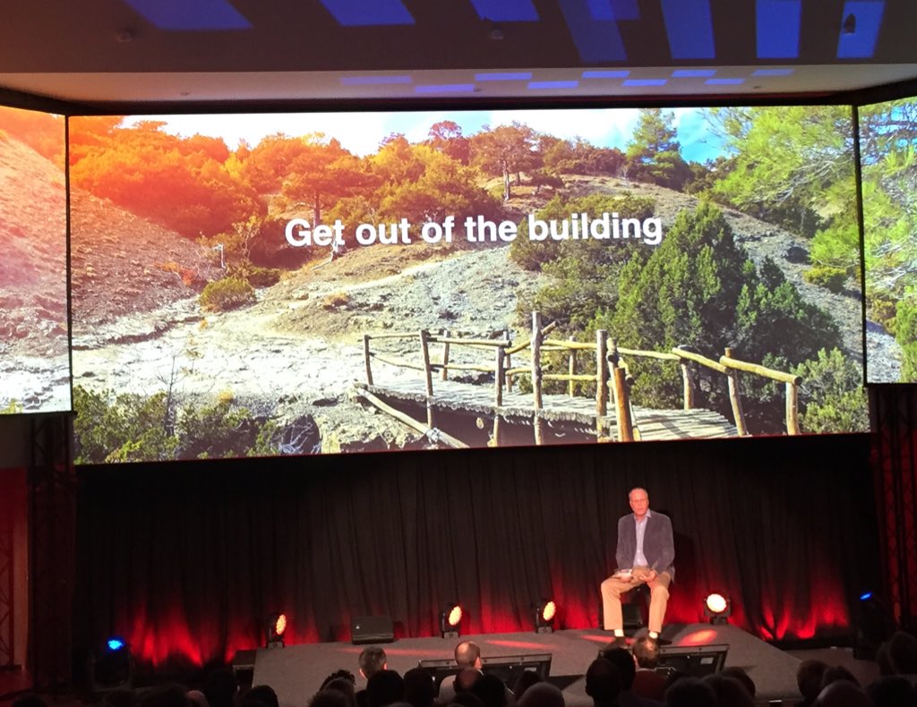 HaubenLaurent's tweet photo. Ça me rappelle des souvenirs ça ! #nestup #namur15 @benoit_lips https://t.co/RQW9dbr6FJ
