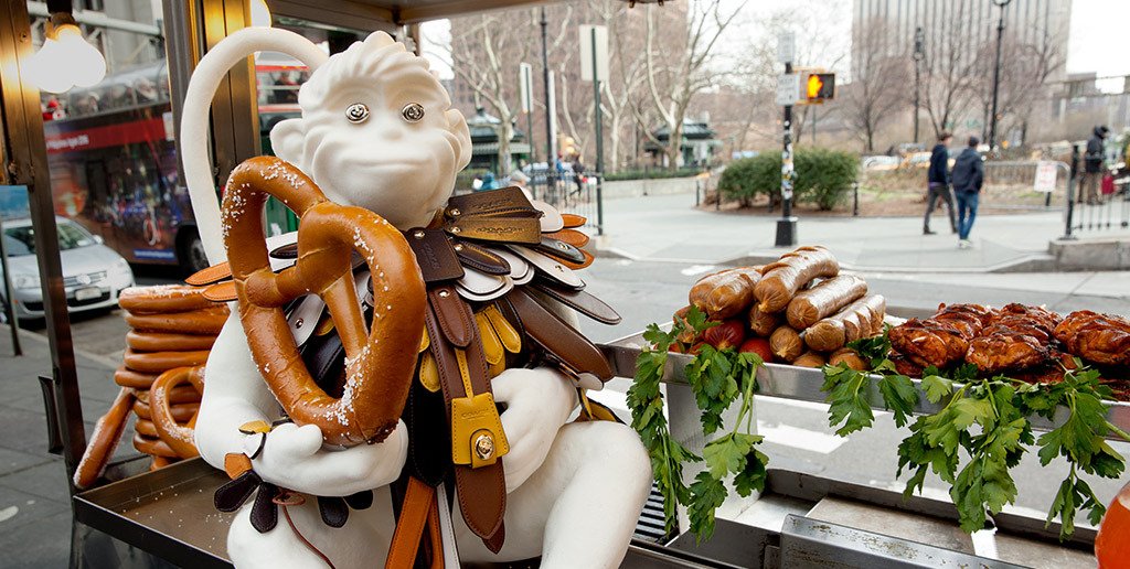 Coach's tweet photo. The Coach Monkey fueling up before his #NYC journey #MonkeyWithCoach https://t.co/AolXOJZaaj