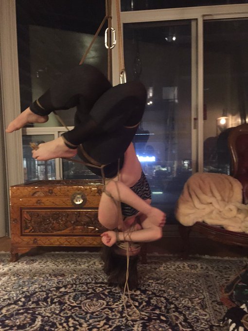 Tinkering with free-form torture with @tendrille last night. https://t.co/OrDPCak8sv<a class="tags" target="_blank" title="On Twitter" href="/?out=eyJ0eXAiOiJKV1QiLCJhbGciOiJIUzUxMiJ9.eyJpYXQiOjE3MjE1ODUwMzAsImlzcyI6InR3cG9ybnN0YXJzLmNvbSIsIm5iZiI6MTcyMTU4NTAzMCwiZXhwIjoxNzUzMTIxMDMwLCJyZWRpcmVjdF91cmwiOiJodHRwczovL3R3aXR0ZXIuY29tL3RlbmRyaWxsZSJ9.KgX8BeT5CehOWtO6DoM2QHi5duKXUYcMpq4da_ok6OozXHvBSvJZS2SANDMMcP81WZGBstWBrk4VKeel7kLaBQ">@tendrille</a>