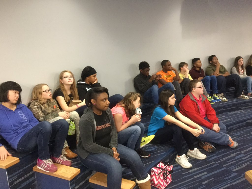 Jennie__b2's tweet photo. Getting information for our ThingLink @GTMSTitans @jessicamtravis1 https://t.co/vUNWHBUAJW