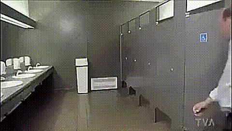 LolMrSquirrel's tweet photo. The only option…
Click here for more funny pictures by Mr. Squirrel https://t.co/TdwyDDvBhI https://t.co/hzueI4uJAX