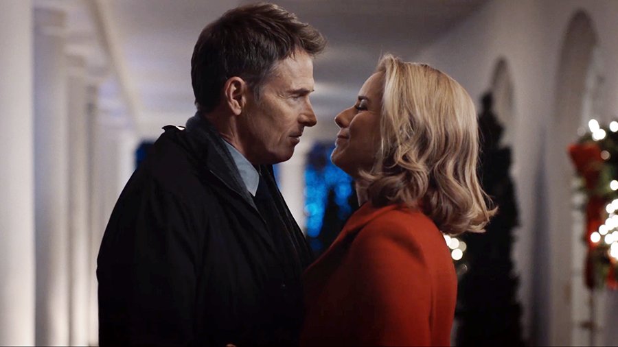 MadamSecretary's tweet photo. Husband & wife, partners & best friends. 8 reasons we love Henry & Elizabeth: https://t.co/TpW8Ik0rjn #FriendsDay https://t.co/R66odQoBXZ