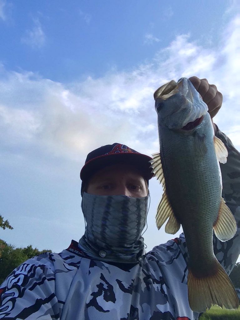 fishinwithbbass's tweet photo. Ish's phat frog fish for you right there https://t.co/wku3yrQwg5