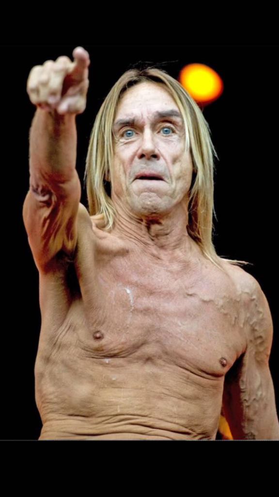 Want to feel old? This is what Rachel from Friends looks like now...