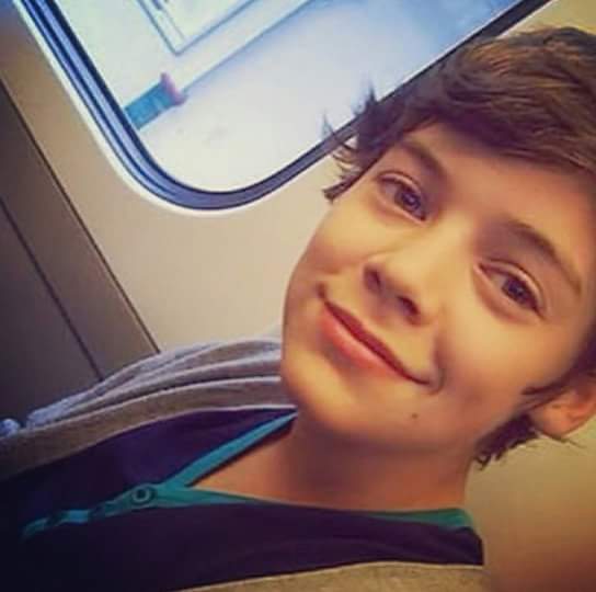 harry20horan's tweet image. Hello its i