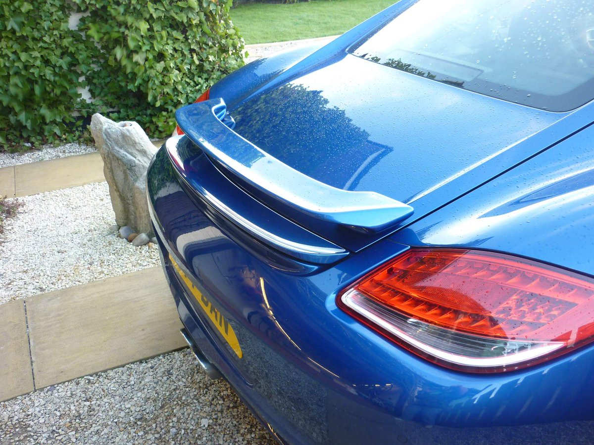 MirrorMetal's tweet photo. Colour coded porsche spoiler recently painted at mirror metal #porsche #detailing #topgear #polishing # https://t.co/Lm2WJXglDx