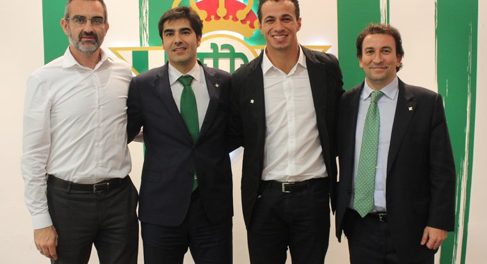 📣 OFICIAL | El Real Betis incorpora al delantero Leandro Damiao

➡ realbetisbalompie.es/es/noticias/ac…