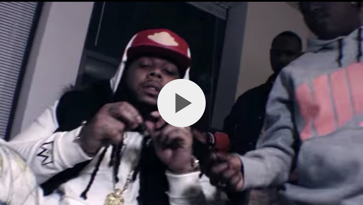 gangsta_624's tweet photo. @KingL new artist trending my bro up next @yungnmuhdy #inlovewithmoney π₯π₯π₯π―π―π―ππππ°π°π° https://t.co/HKYoJ3DW8h