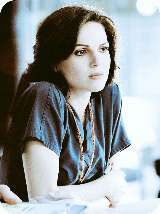 DrMillsMD's tweet image. “I need a doctor, call me a doctor. I need a doctor to bring me back to life..”