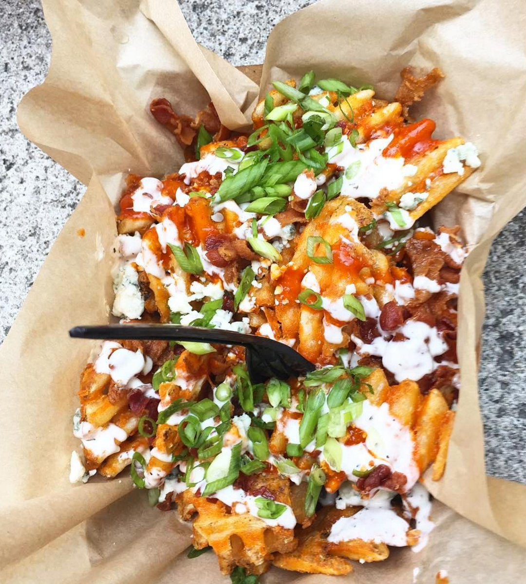 #Wafflefries + #nachos = #Wachos . Here today 5-9p by <a href="/TheLobosTruck/">The Lobos Truck-LA</a> ! #Anaheim #OCfoodies #GoldenRoadOC #DineOC