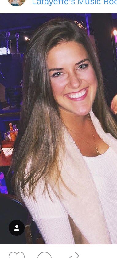 memphis_hottest's tweet photo. OH MY LORD LADIES TAKE NOTES!!! SHE JUST SCHOOLED YALL IN HOW TO BE HOT MY O MY O MY THEM KD'S R FINE😍😍😘😘😜😜 https://t.co/CAK7ftLXcp