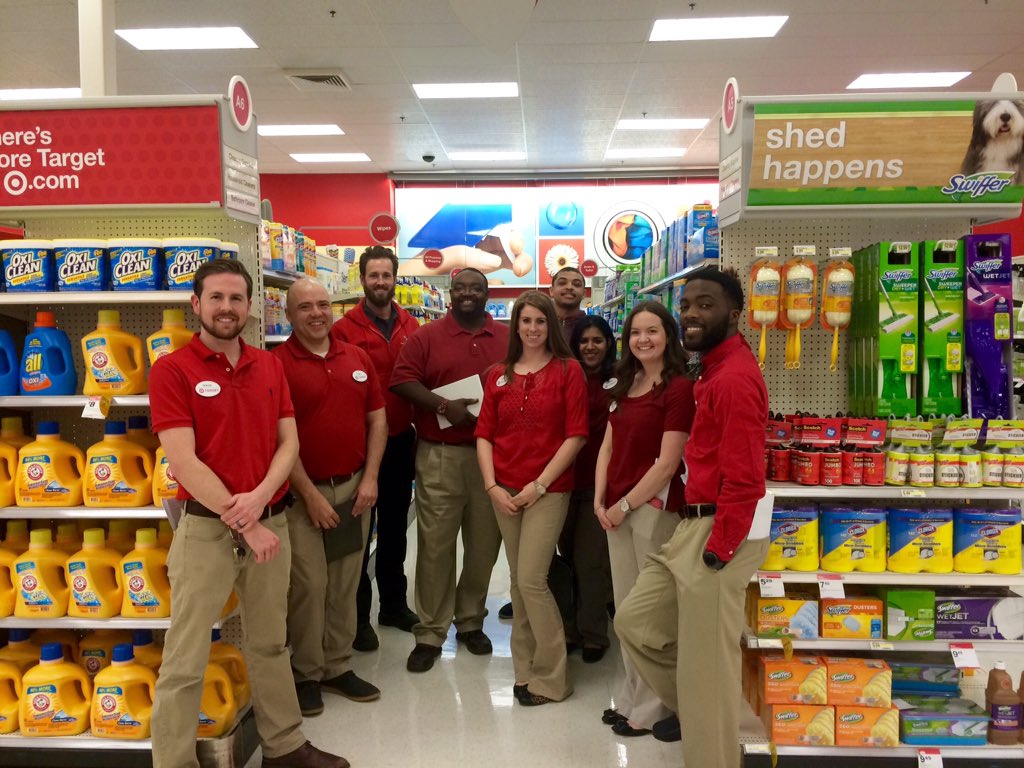 m_gordineer22's tweet photo. #T0682 came to play during Refresh visits! #thisismemphis https://t.co/wiyP4AQvZj