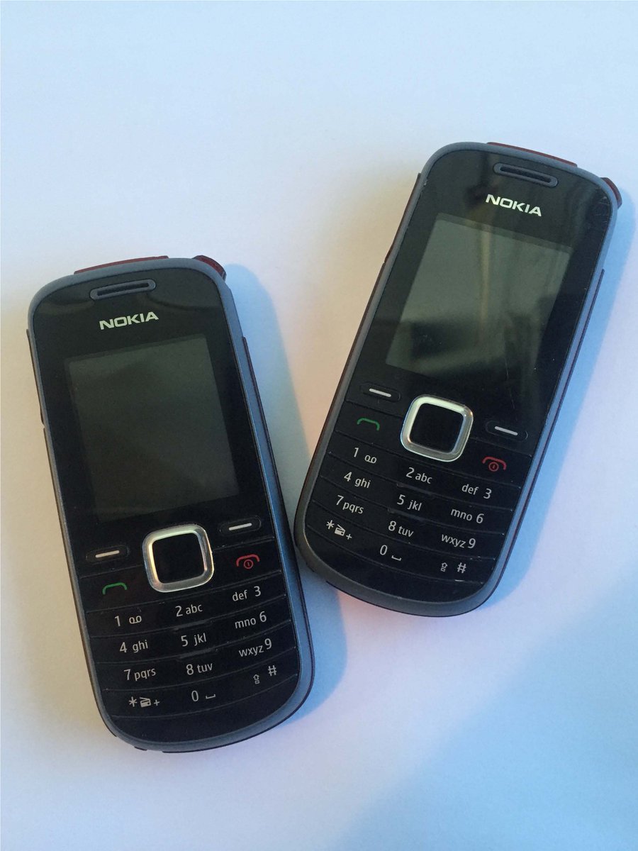 JSBInsurance's tweet image. #tbt look at these dinosaurs! the first JSB phones.