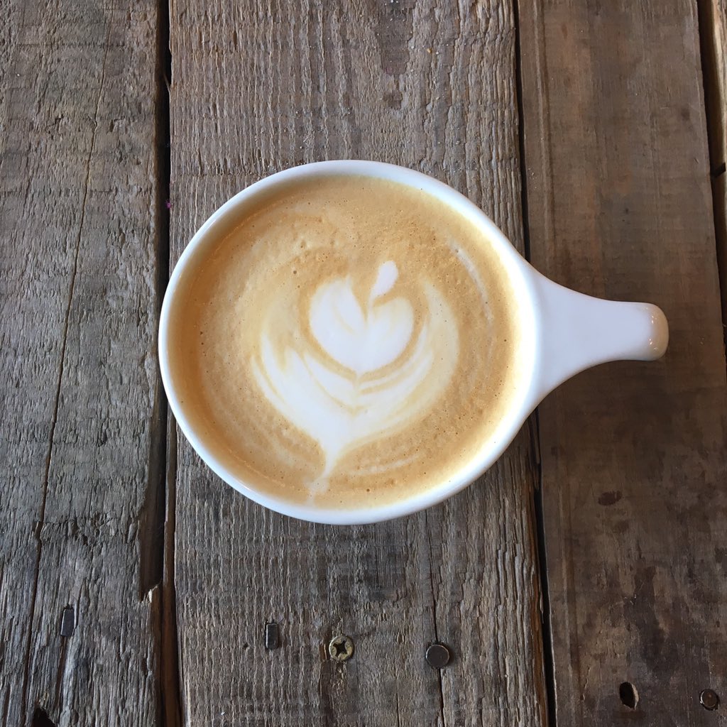 HausOfGrowlers's tweet photo. Taking time to recharge at #methodcoffee after productive day! Follow your dreams, trust me, it's worth it! #dream https://t.co/qCvPEvsHMA