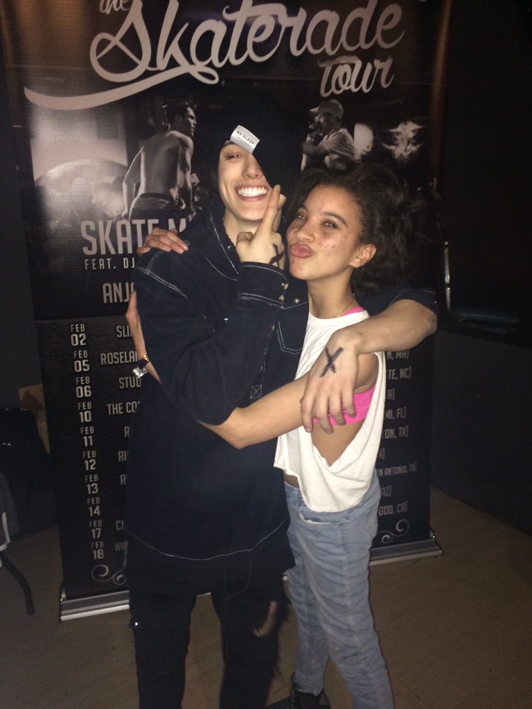 mulaalatto's tweet photo. So there's a story behind these pictures. @DerekLuh . I'm sorry and I hope you still fuck with after what happened https://t.co/dn0apA8Tms
