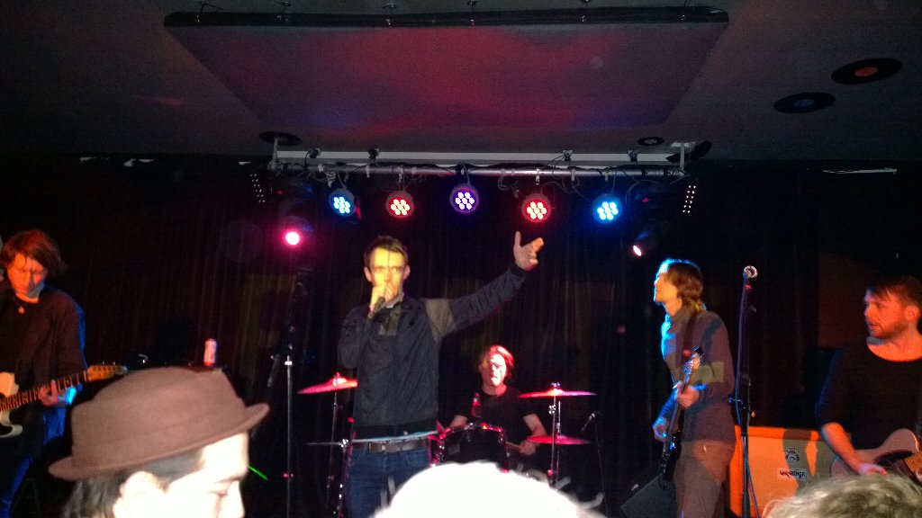 QueenFloora's tweet photo. Awesome awesome gig last night at Nambucca @CoburnForte @JesseIC1s https://t.co/tS6HdSjhPf