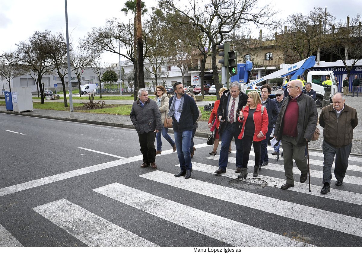 ciudadjerez's tweet photo. Visita a las barriadas de La Pita, El Pinar y la Milagrosa del prog. '8h en tu barrio' https://t.co/htiwXtScCs https://t.co/YdRBqpfNWm