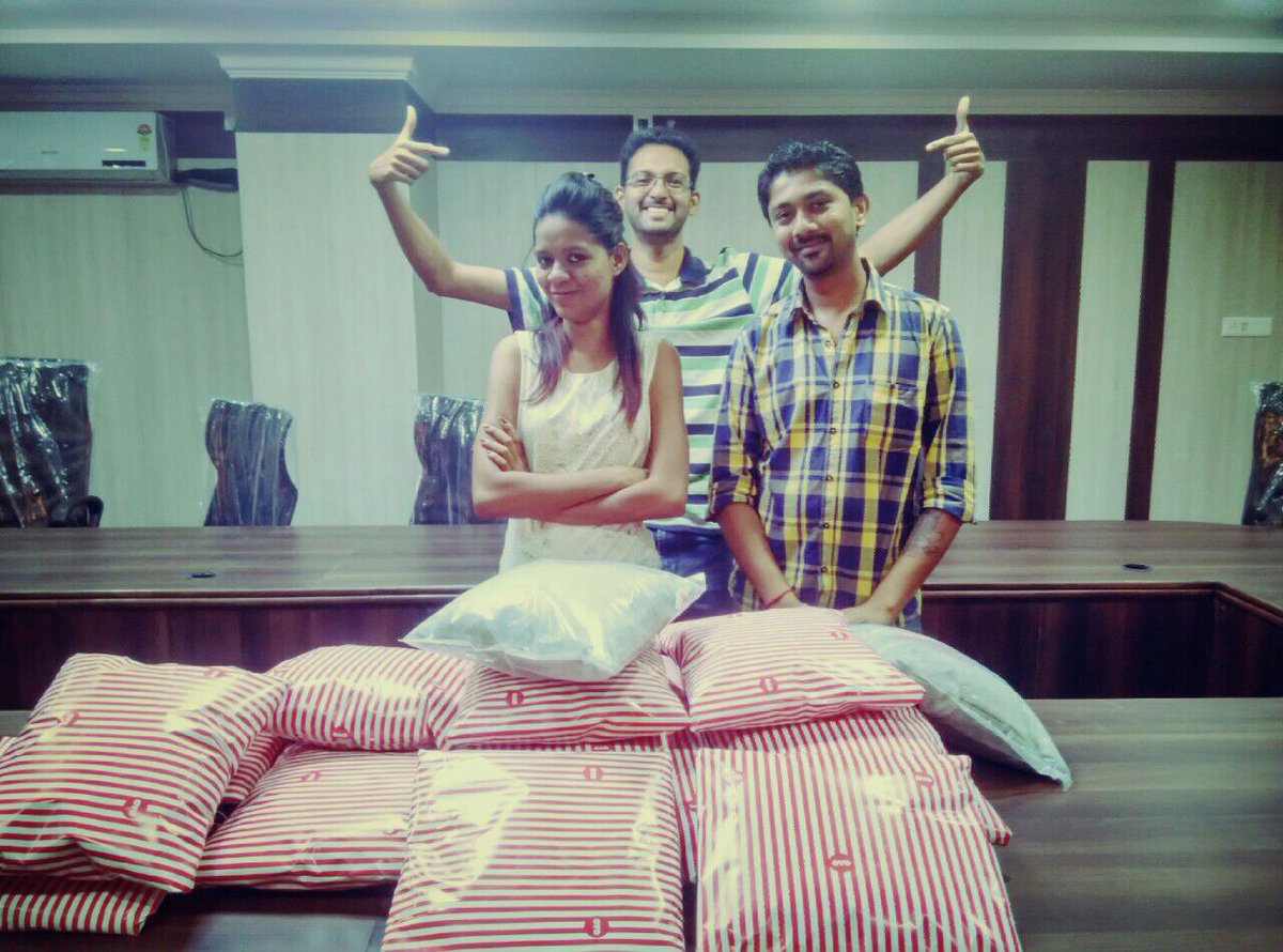 swee8riya's tweet photo. @oyorooms #NoRoomForHate #Mission valentine !! https://t.co/Ndl79wujBz