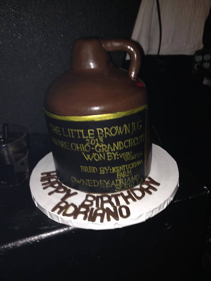 TeamSorella's tweet photo. #TeamSorella BDAY Cake #LBJ13!
#VEGASVACATION | #HARNESSRACING https://t.co/V5qKI0hTsU