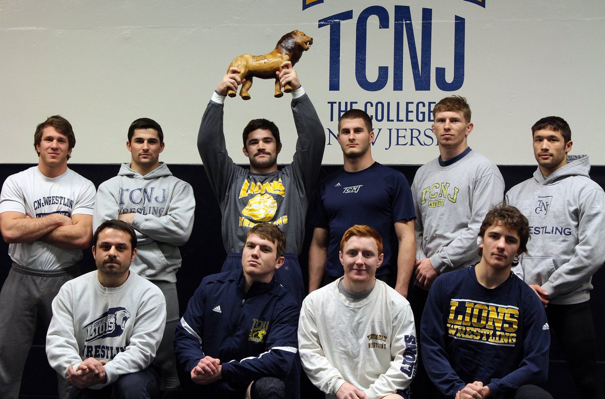 TCNJ_Wrestling's tweet photo. Big day for @ddougieh Congrats on winning the Lion! #Virtues @Jpaton94 @nick28herring @dan_wojo @Happy__GILLmore https://t.co/dqPbY0XGUK
