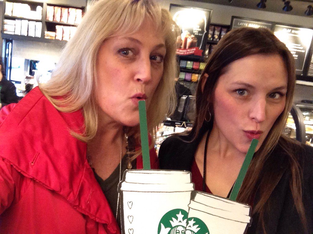 JBone614's tweet photo. Found a little box of goodies at Starbucks today! #StarbucksDate #CoffeeBreakDate https://t.co/XnKqRntTc6