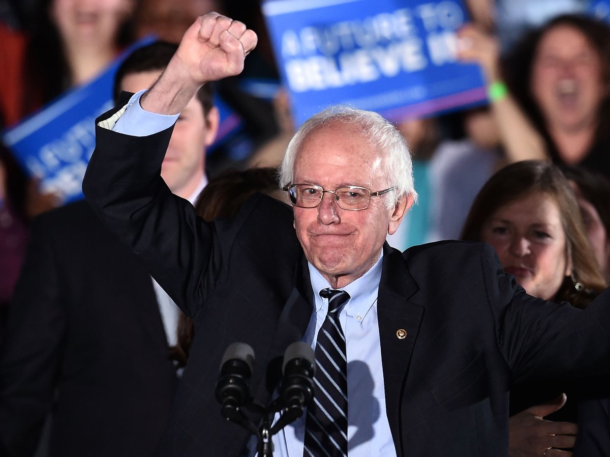 Watch Bernie Sanders' new, moving ad, which features Eric Garner's daughter, Erica rol.st/1Qbj37u