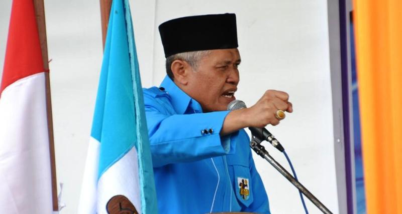 Ruslan Abdul Gani Minta Pemuda KNPI Jadi Pemikir Yang Positif lingepost.com/ruslan-abdul-g…