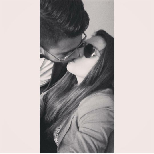 TheresaPalacios's tweet photo. Mr &amp; Mrs ❤ @Carlos66699 feliz primer mes, I Love u baby 💕 https://t.co/UFgT8RyZ7k