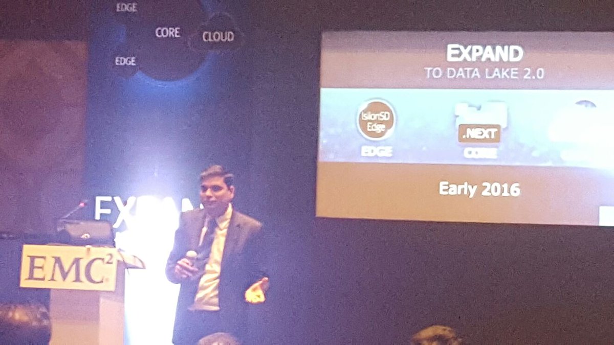 SheetalBhoweer's tweet image. Ravish delivering Expand Data Lake 2.0  #emcdatalake  Gurgaon #EMCIsilon @Amehta2409 @yasiry