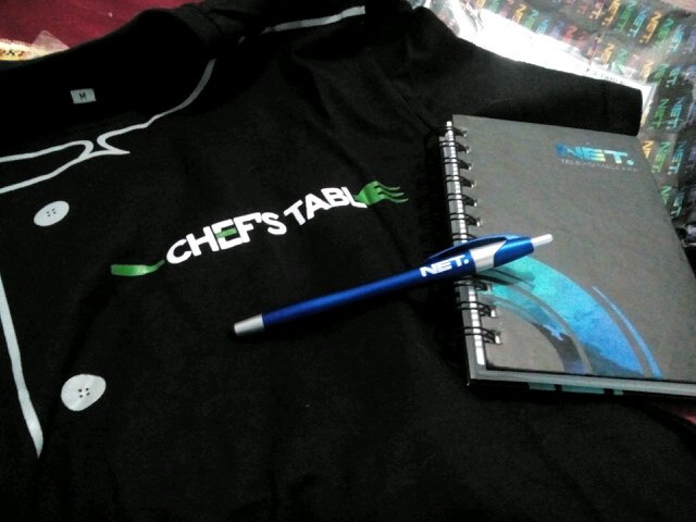 Nabilia_uhf's tweet photo. Thanks so much @ChefsTable_NET @ChefChandra_y @netmediatama udah nyampek gift nya.Luv u NET TV~ #ChefsTable_NET #NET https://t.co/3zFGQ0auUz