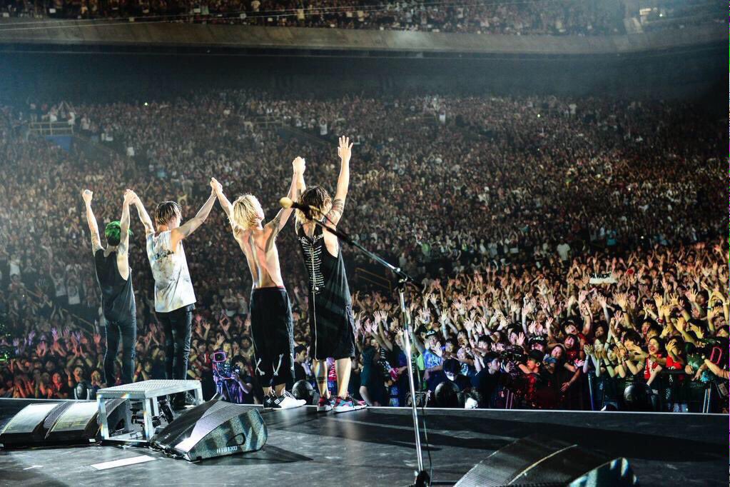 hide_35xxxv's tweet photo. 全国のOORerさんと繋がりたい
世界一かっこいいバンド
世界一好きなバンド

#ONEOKROCK 
#RTした人全員フォローする 
#OORerさんと繋がりたい https://t.co/H9qANcDyDn