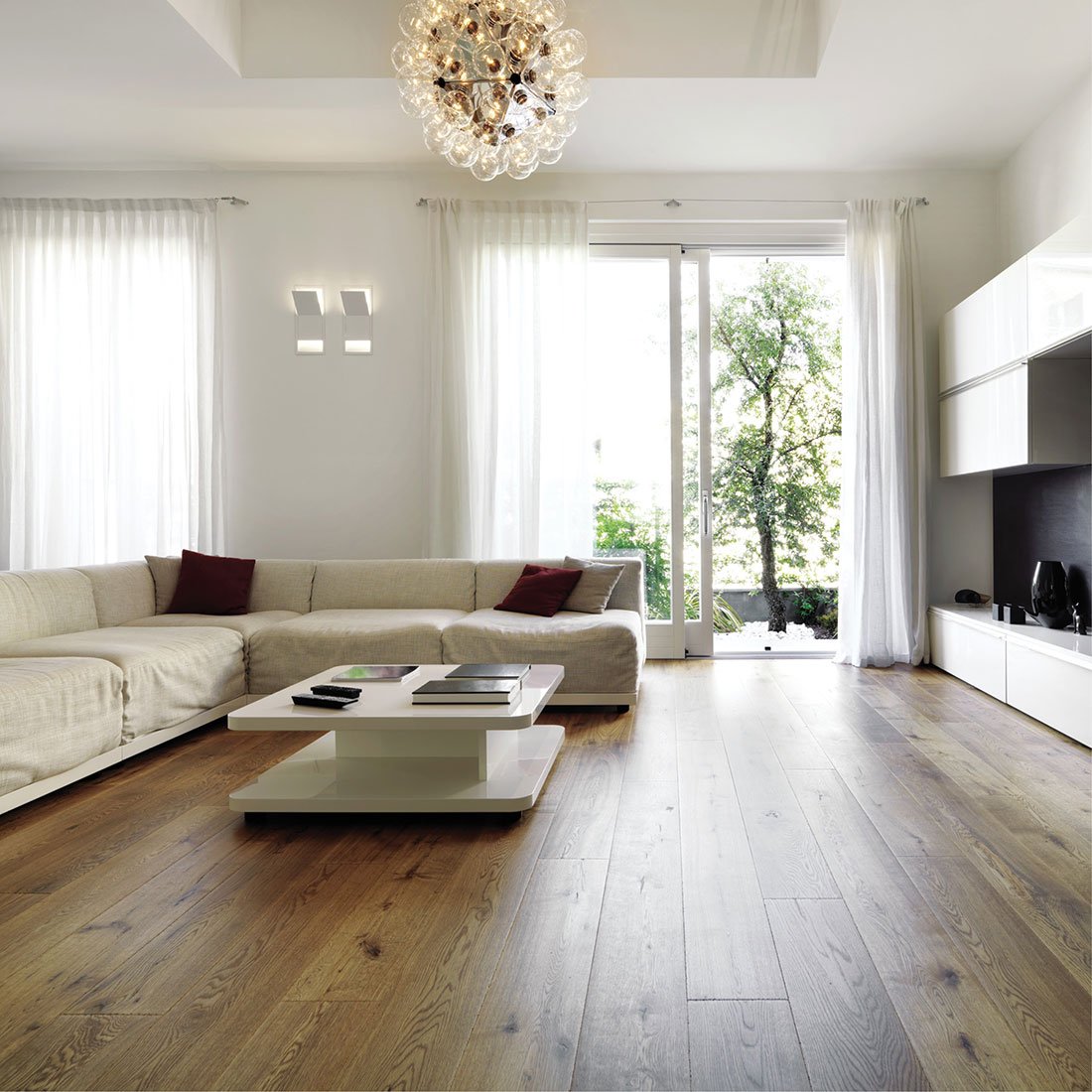 Mauvilacgroup's tweet photo. Pour vos sols en parquet, utilisez ParquetPro-2110 de notre gamme Woodlife. Cliquez ici https://t.co/uS8HUfAsIq https://t.co/dBDPEbDbTK