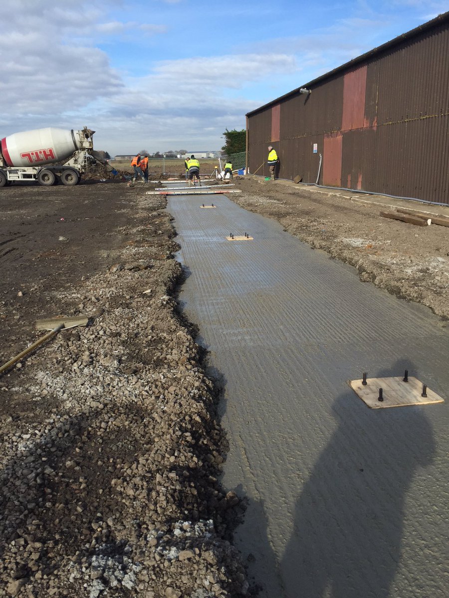 NB_Construction's tweet photo. Foundations going in for new warehouse #concrete#foundations https://t.co/JI8X2S9Xfv