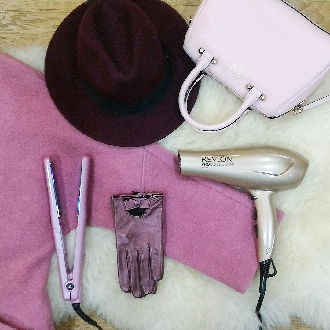 elblogdesilvia's tweet image. Ya vereis lo perfecto que estará mi pelo en la #NYFW con mis nuevas #revlonht @RevlonHT_Mx #elblogdesilviatravels