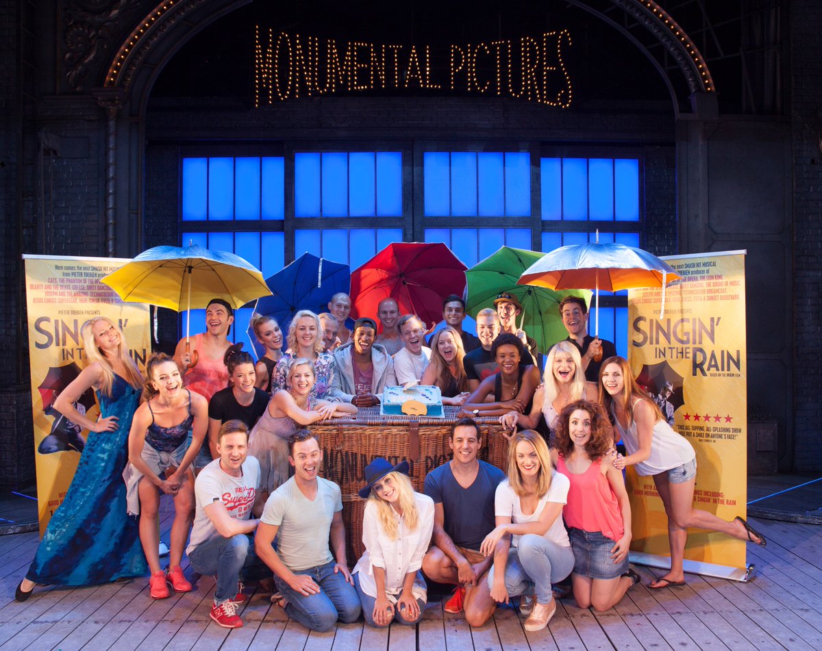 Monte_Theatre's tweet photo. #200thPerformance #SinginInTheRainSA @MONTECASINOZA @PieterToerien @Computicket https://t.co/vWP89FO5Ql