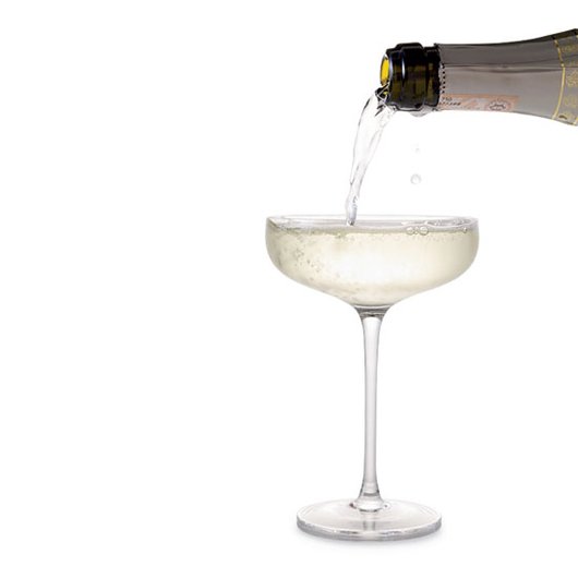 foodandwine's tweet photo. This is the only wine in the $200k Oscar swag bag: https://t.co/s7HsUKkgSZ https://t.co/8vMbGTwSa2