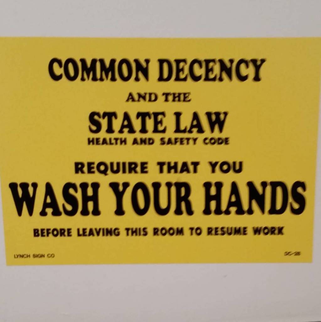 CmdrProteus's tweet image. #conmon #decency? Well, if you insist... ift.tt/1Kfc6Qp