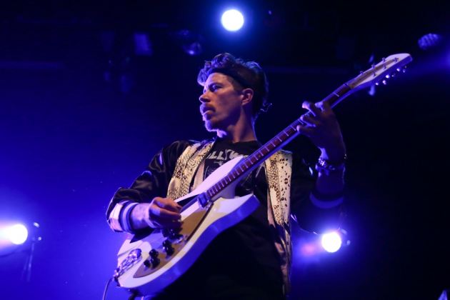 ALT 98.7 tweet media