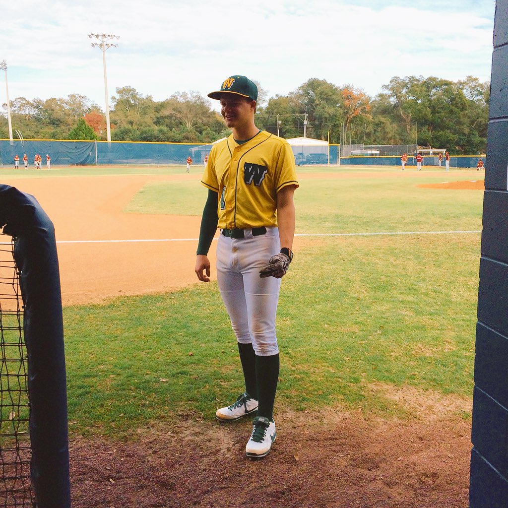 scseigler's tweet photo. About that time again...⚾️ #STN1 ¿ https://t.co/tY8PsJGQpr
