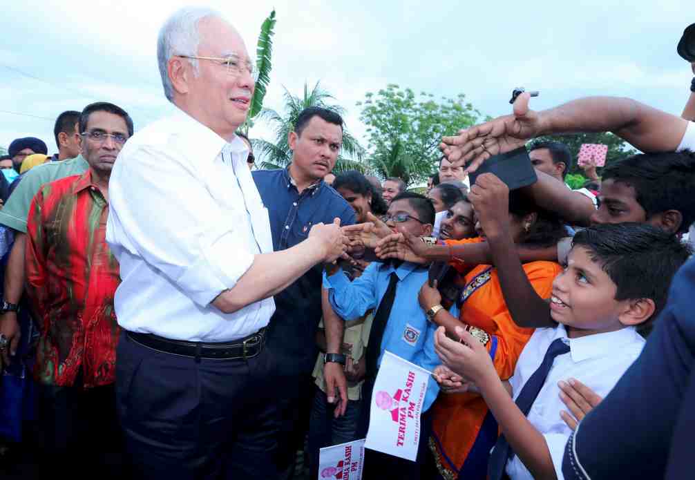 NST_Online's tweet photo. PM @NajibRazak officiates opening of country's newest Tamil school in Lunas
https://t.co/Q84lOwoIwI https://t.co/Lmo0BTaQyJ